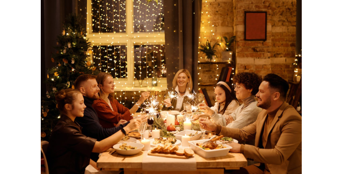 festeja la noche buena y navidad